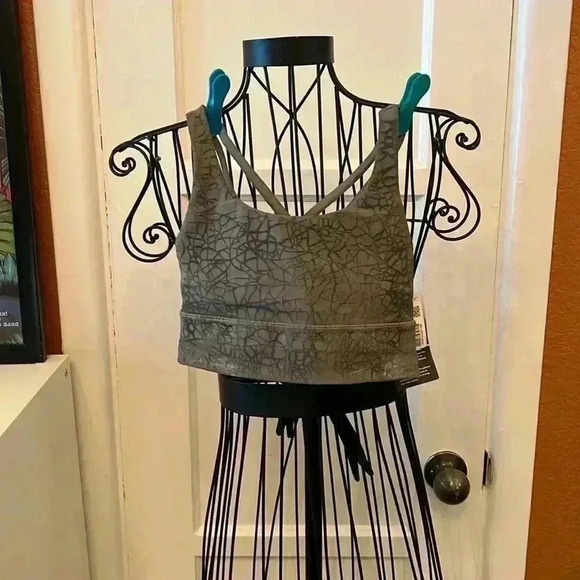 NWT Lululemon Energy Longline Bra *Medium Support B–D Cups-Sz 2